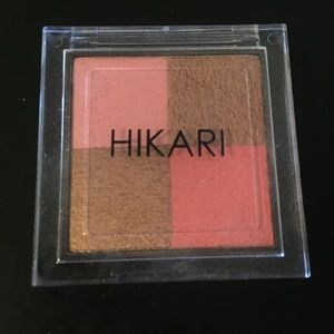Hikari shimmer bronzer